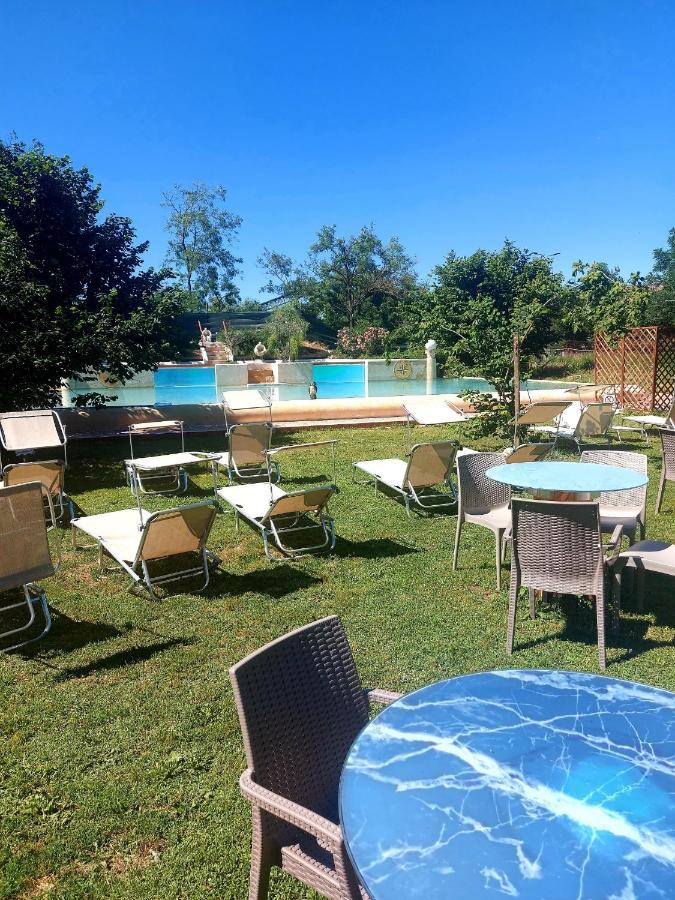 Agriturismo Cascina Madonnina Pregnana Milanese Exterior photo